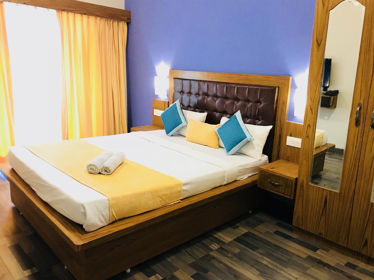 Royale Nirvana Resort Arpora Extérieur photo